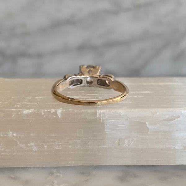 Vintage Three Diamond Ring