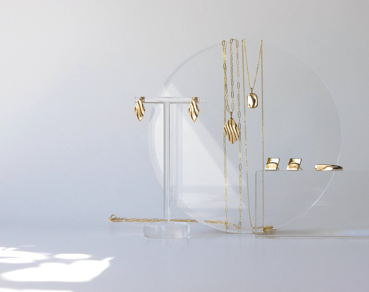 Sway Stud Earrings