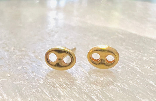Small Gold Puffed Mariner Stud