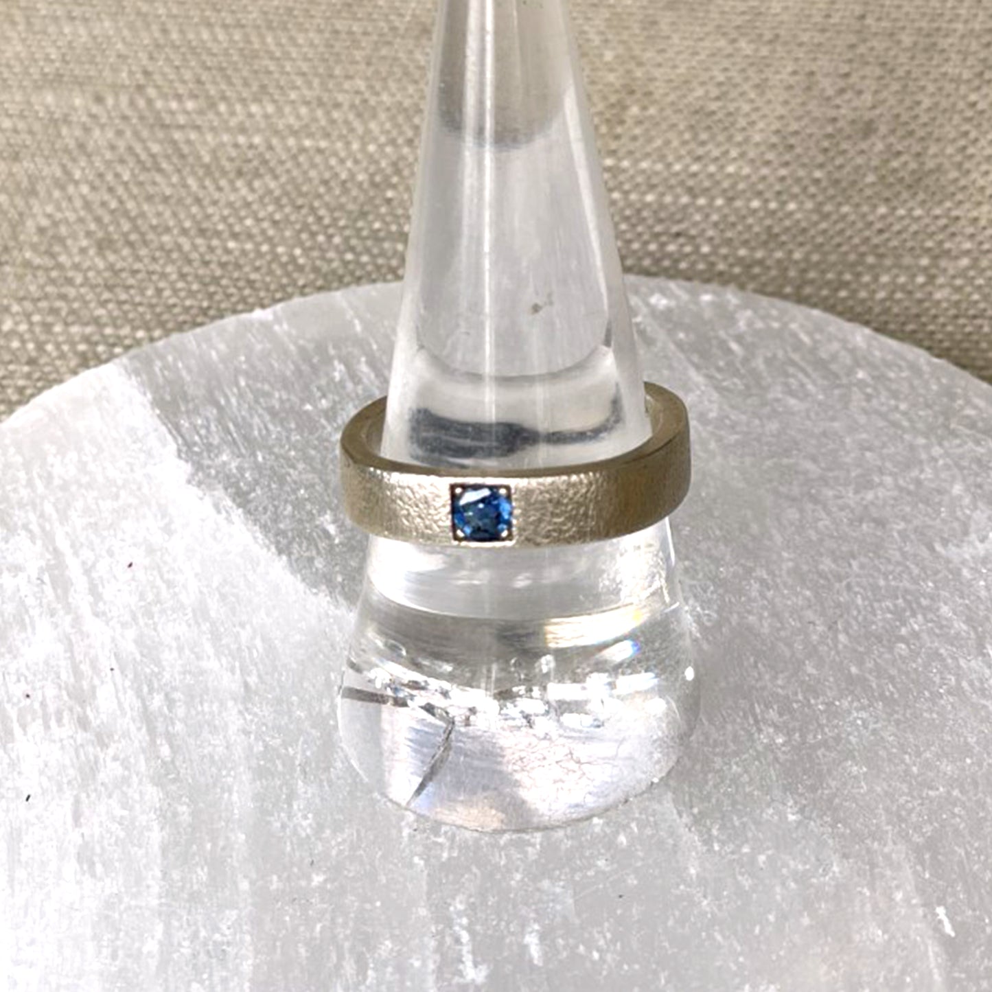 Ring with Sapphire