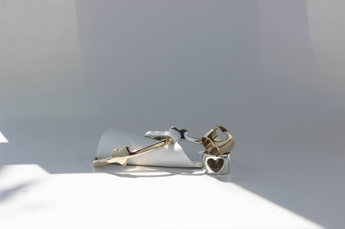 L.Greenwalt Jewelry - Heart Ring: Yellow Bronze / 6