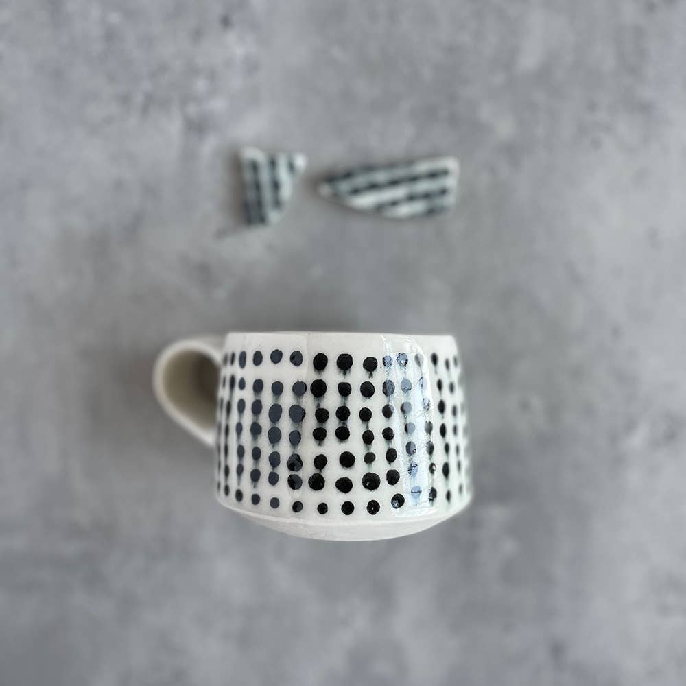Small Stria Dot Mug