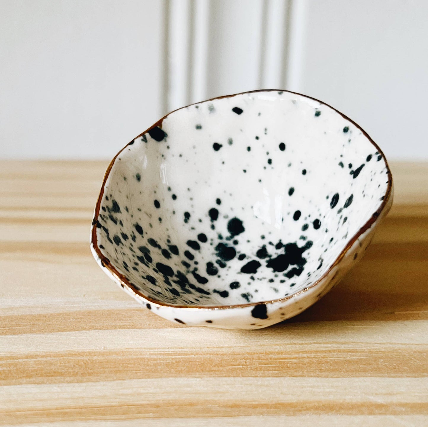 Speckle Pinch Dish