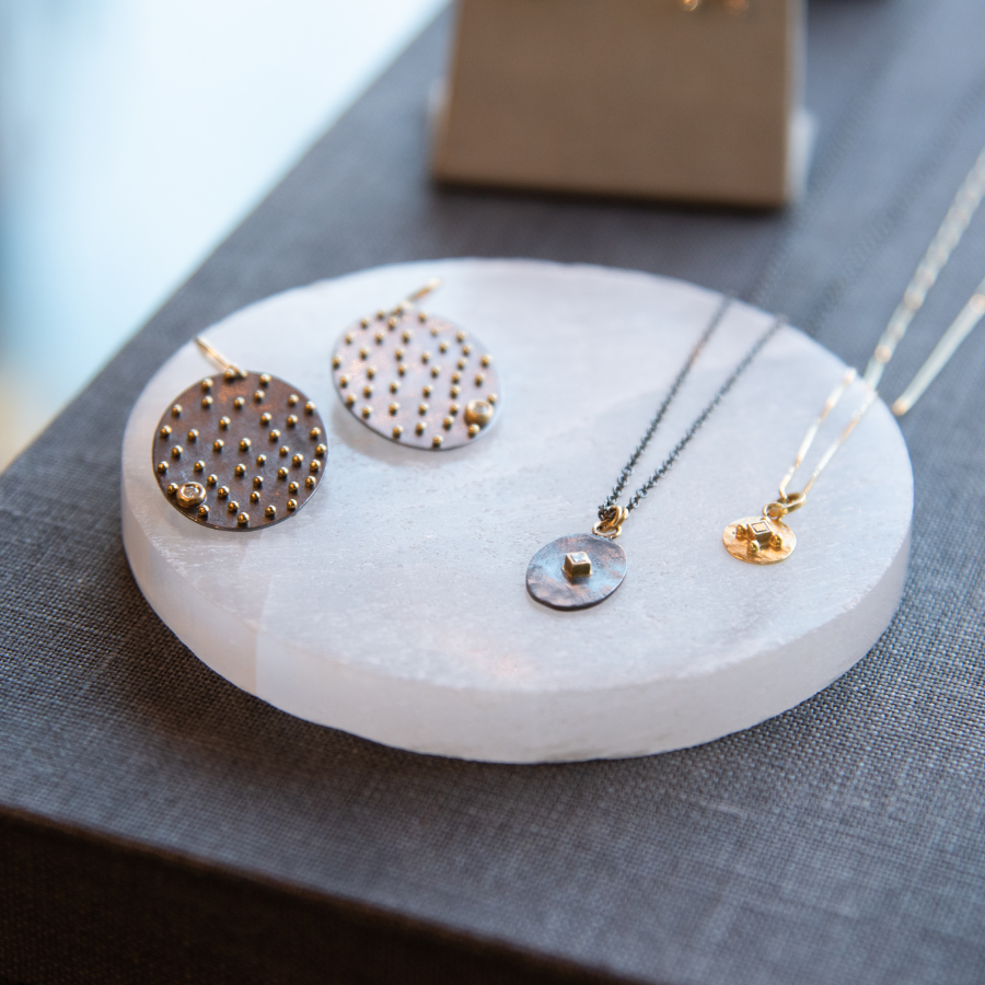 Glow Diamond Necklace