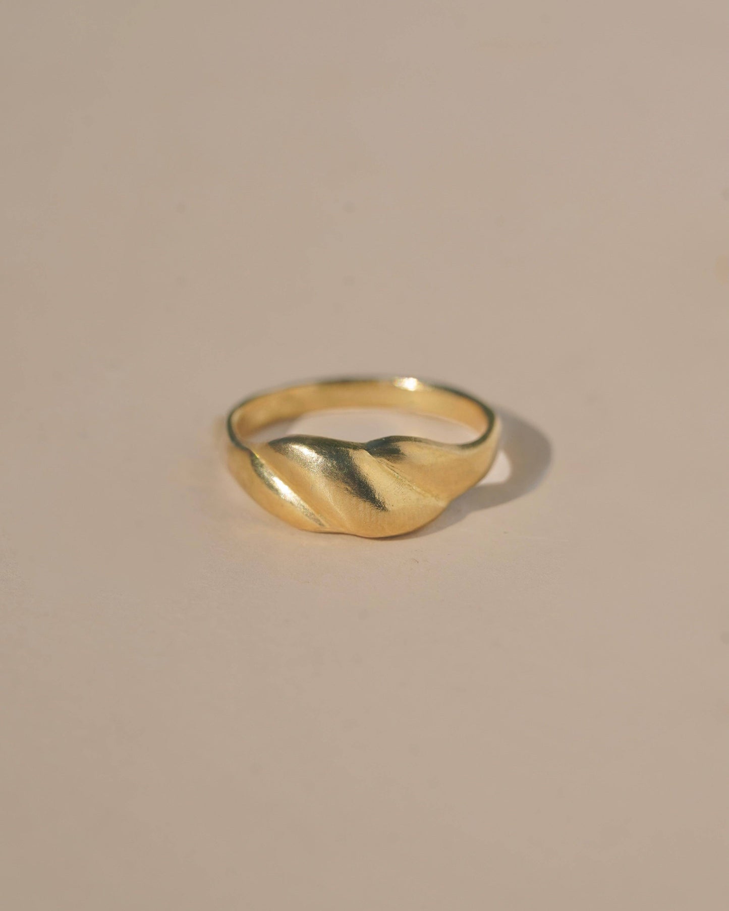 Mountainside Jewelry - Tempus Ring: Gold Vermeil / 5