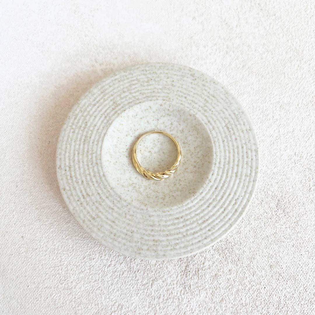 Mountainside Jewelry - Gale Ring: Sterling Silver / 7