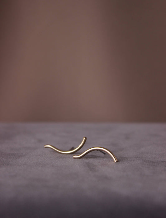 Curve Stud Earrings