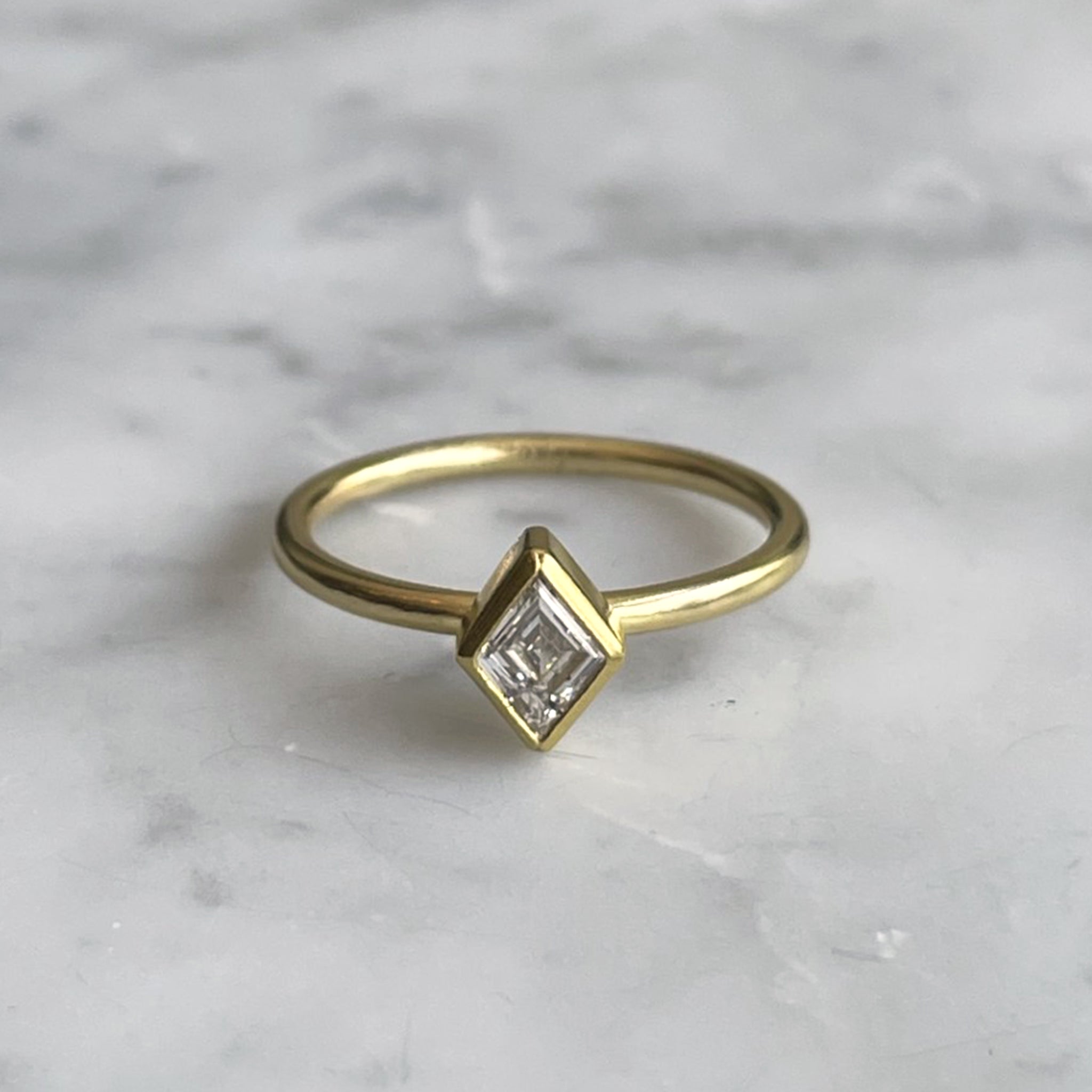 Diamond Lozenge Ring – Aurum Jewelry