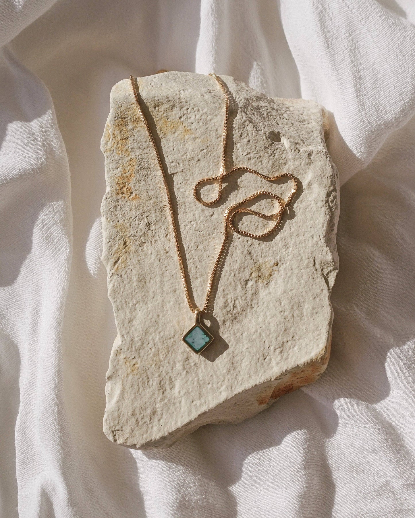 Mountainside Jewelry - Mesa Necklace: Brass + Gold Filled / Malachite